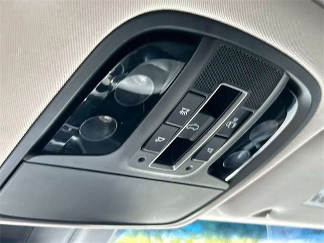 Used 2019 Kia Sorento SX image 42