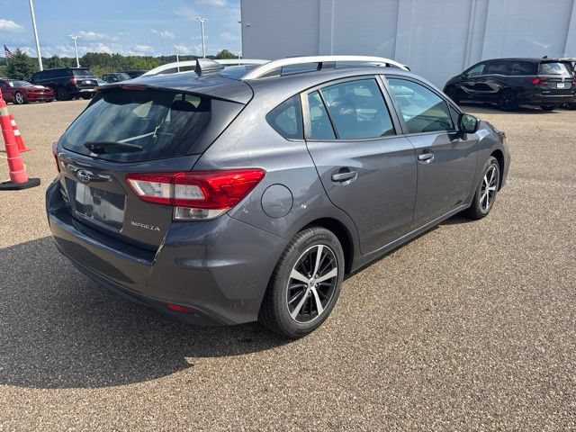 Used 2019 Subaru Impreza 2.0i Premium AWD/4WD image 3