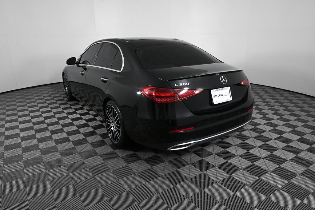 Certified 2022 Mercedes-Benz C 300 Sedan w/ Exclusive Trim Package image 4