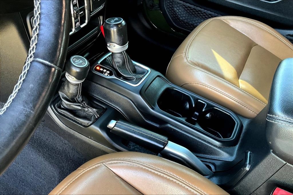 Used 2021 Jeep Wrangler Unlimited Sahara AWD/4WD image 20
