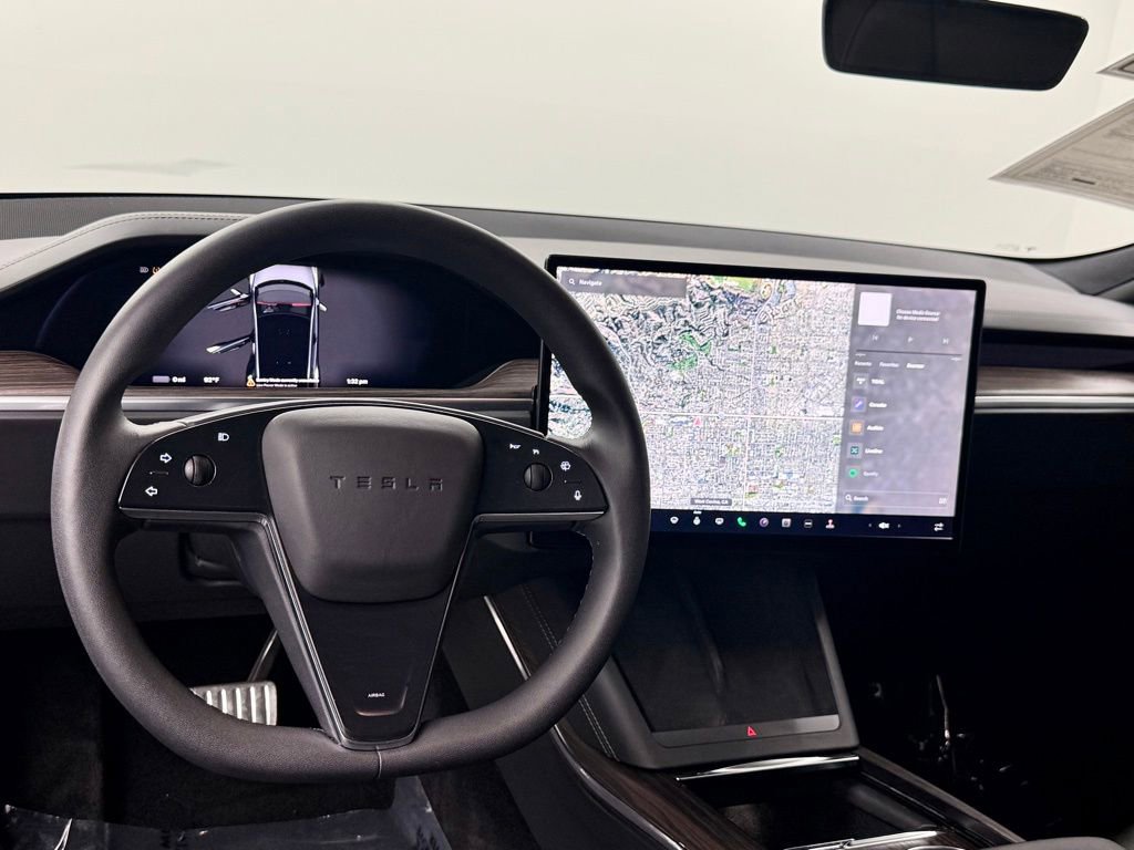 Used 2022 Tesla Model S image 34