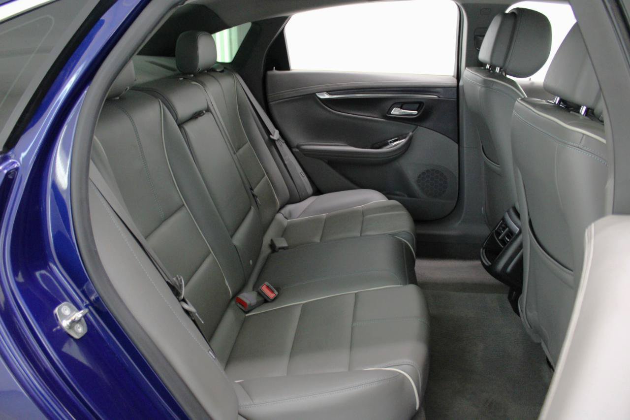 Used 2014 Chevrolet Impala LTZ FWD image 35
