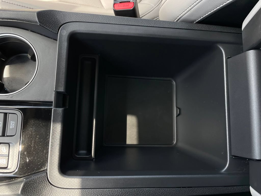 Certified 2024 Honda Pilot Touring image 19