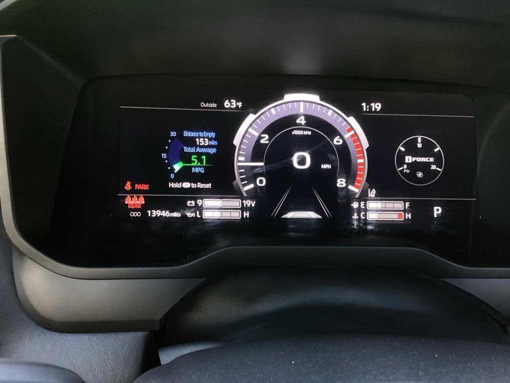 Used 2025 Toyota Tundra Platinum image 14