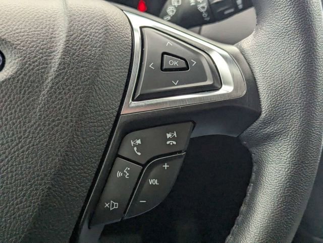 Used 2023 Ford Edge SEL w/ Convenience Package image 28