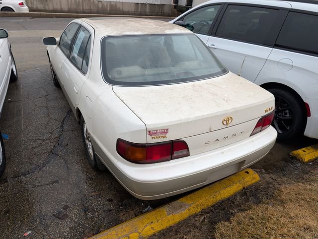 Used 1996 Toyota Camry LE image 11
