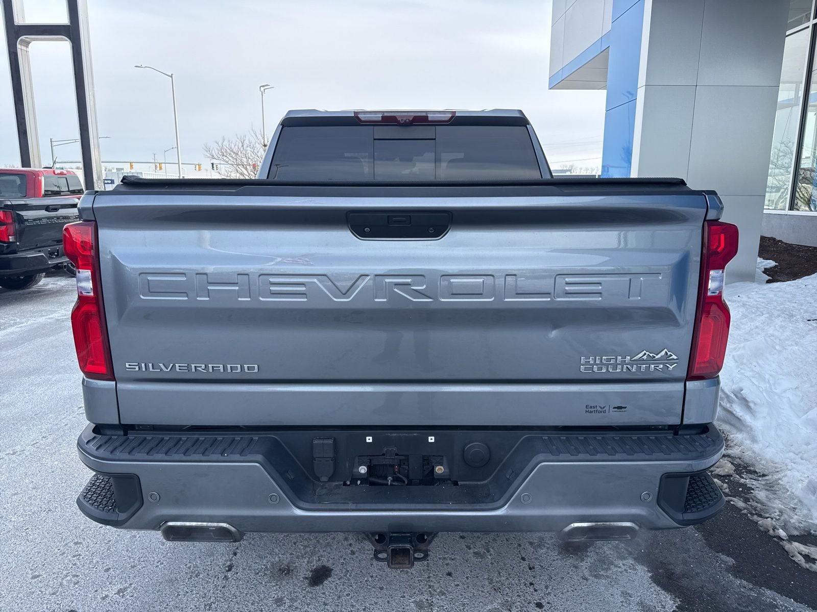 Used 2021 Chevrolet Silverado 1500 High Country w/ Technology Package image 6