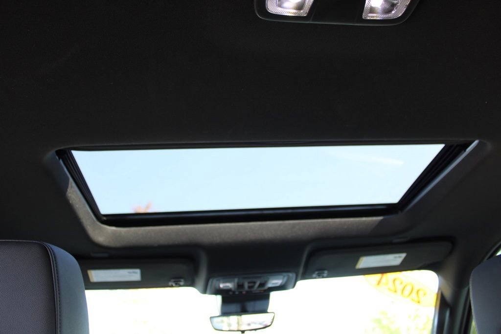 Used 2024 GMC Sierra 2500 AT4 w/ AT4 Premium Plus Package image 28