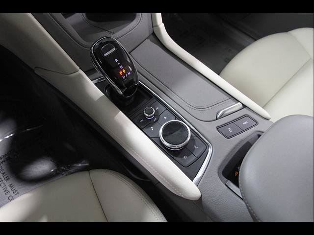 Used 2021 Cadillac XT5 Premium Luxury AWD/4WD image 16