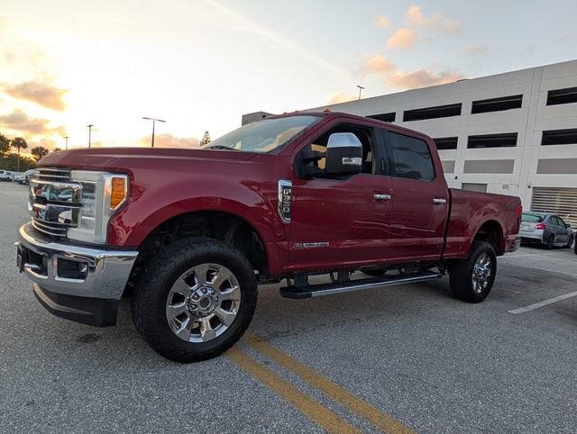 Used 2019 Ford F350 Lariat w/ Lariat Ultimate Package image 3
