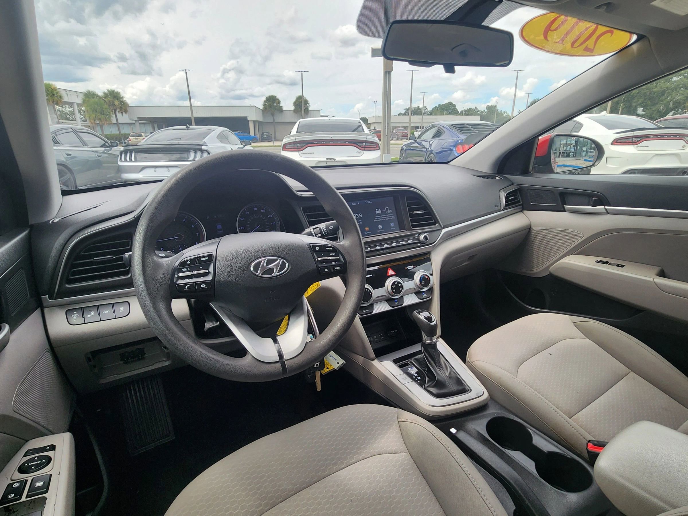 Used 2019 Hyundai Elantra SEL FWD image 14