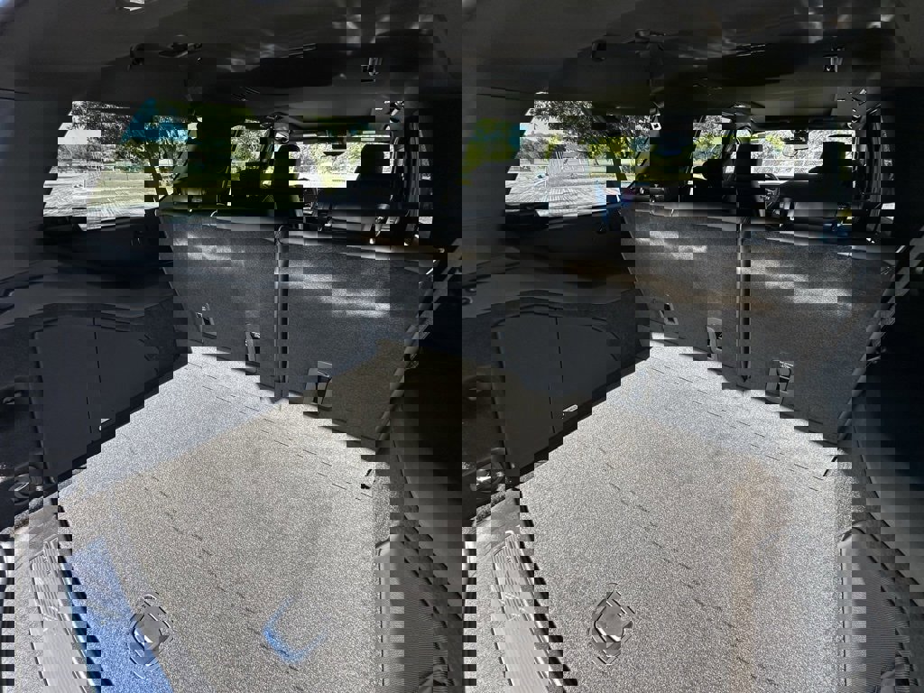 New 2026 Cadillac Escalade ESV Luxury w/ Touring Package image 25