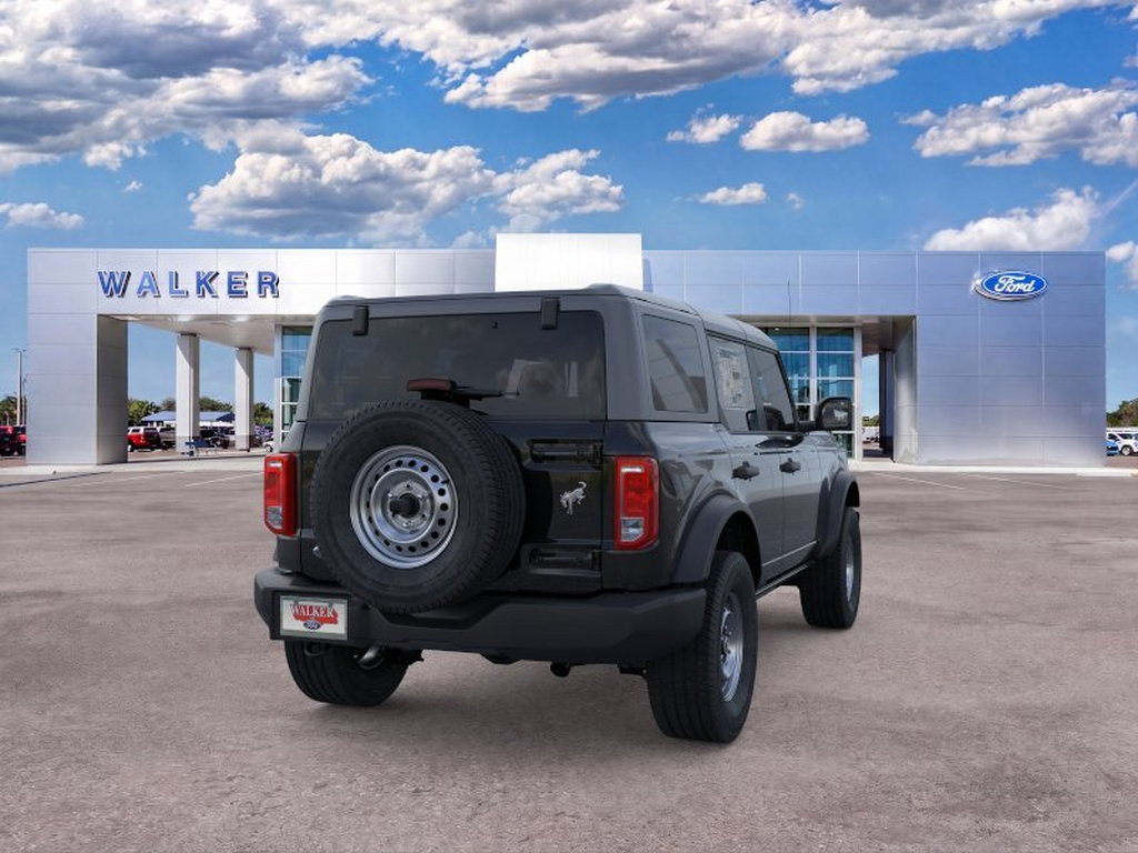 New 2026 Ford Bronco 4-Door AWD/4WD image 8