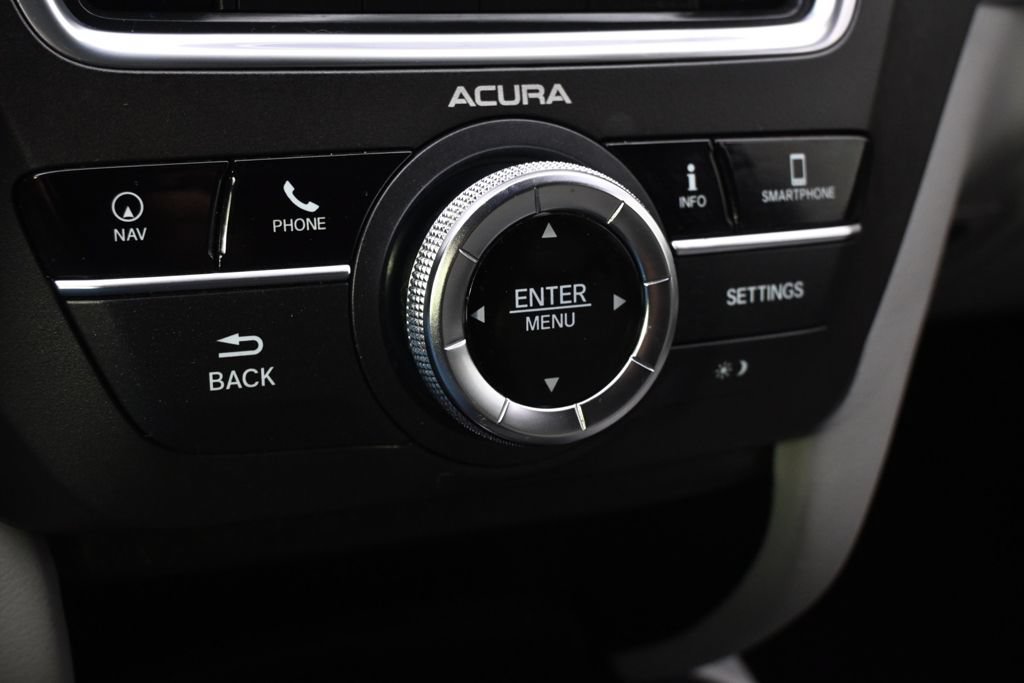 Used 2018 Acura MDX w/ Technology Package AWD/4WD image 32