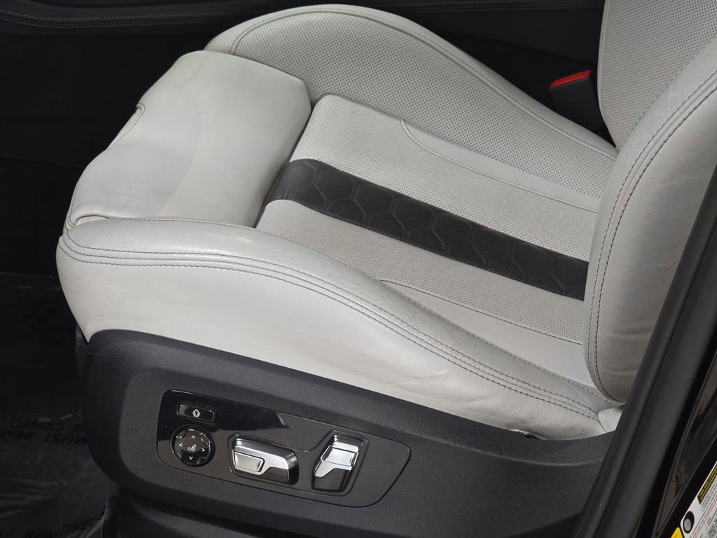Used 2022 BMW X6 M w/ Competition Package AWD/4WD image 28