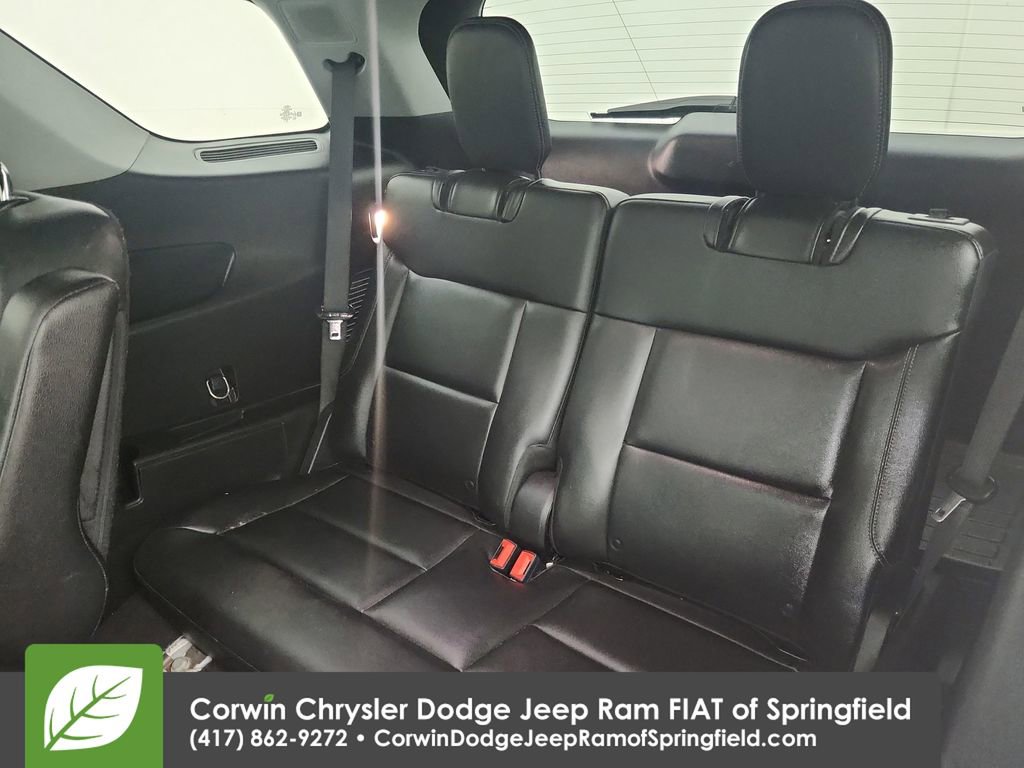 Used 2021 Ford Explorer Limited w/ Equipment Group 301A AWD/4WD image 31