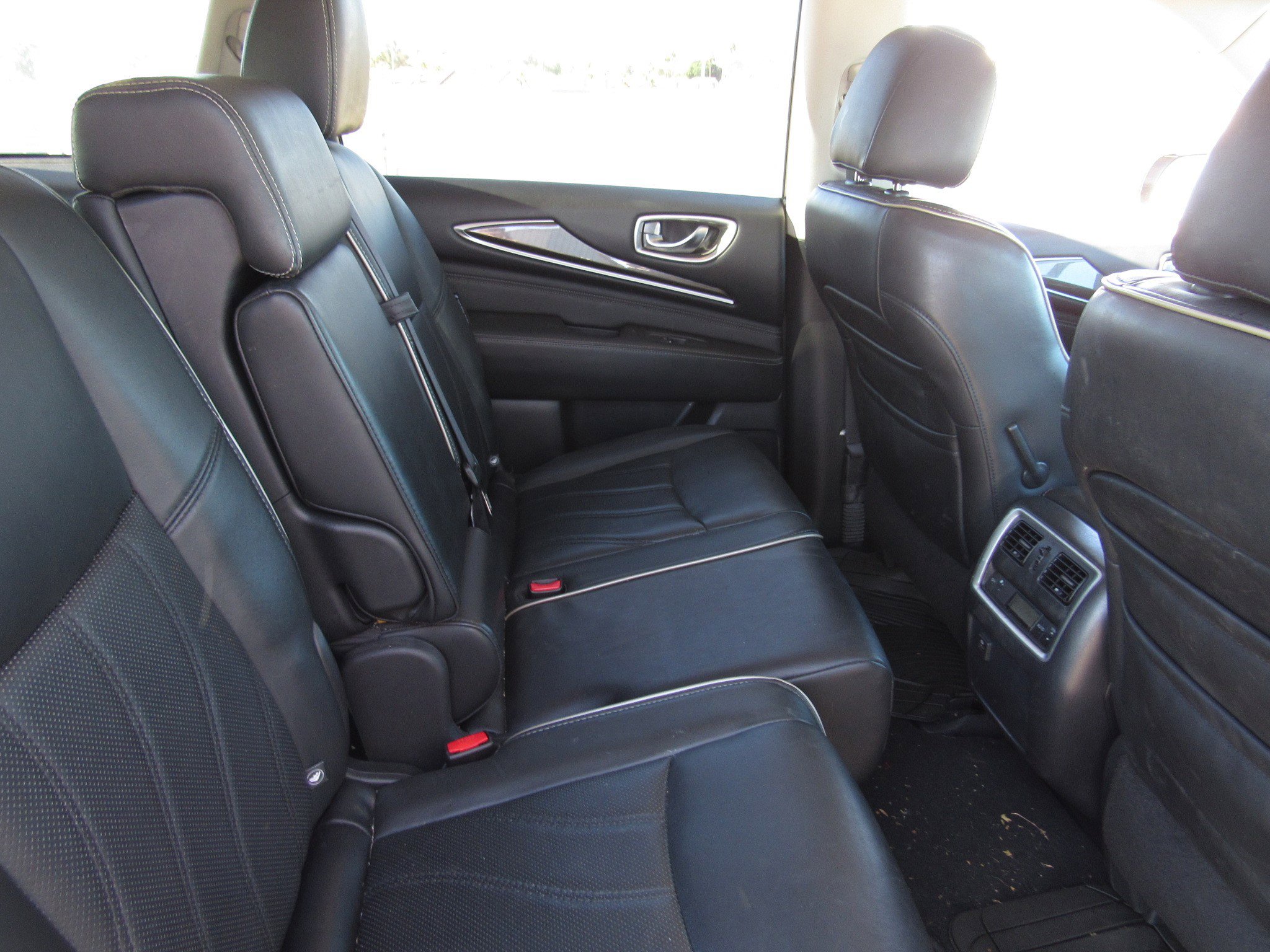 Used 2018 INFINITI QX60 Luxe image 12