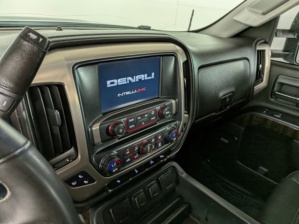 Used 2015 GMC Sierra 2500 Denali image 24