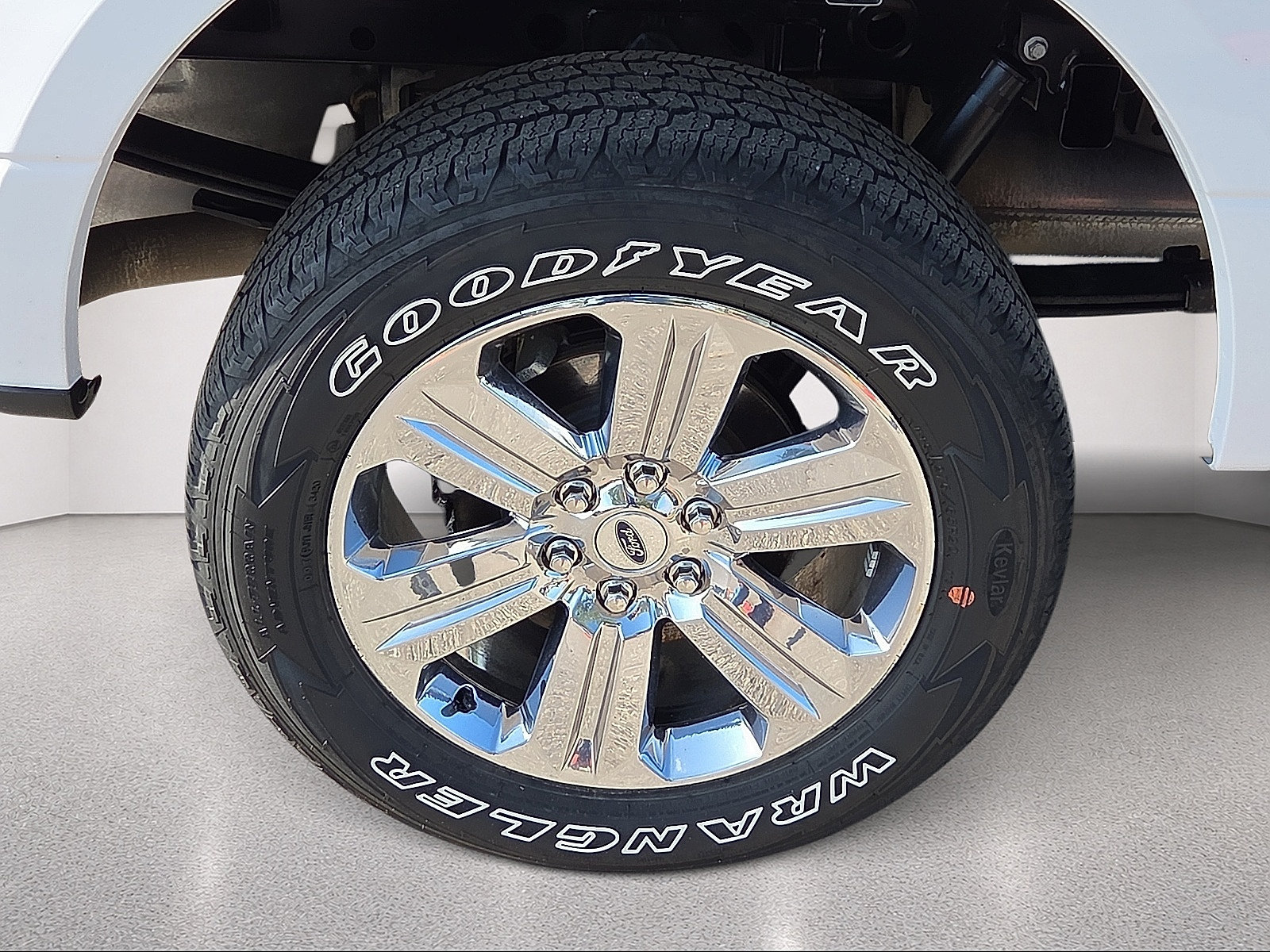 Used 2020 Ford F150 XLT w/ Equipment Group 302A Luxury AWD/4WD image 7