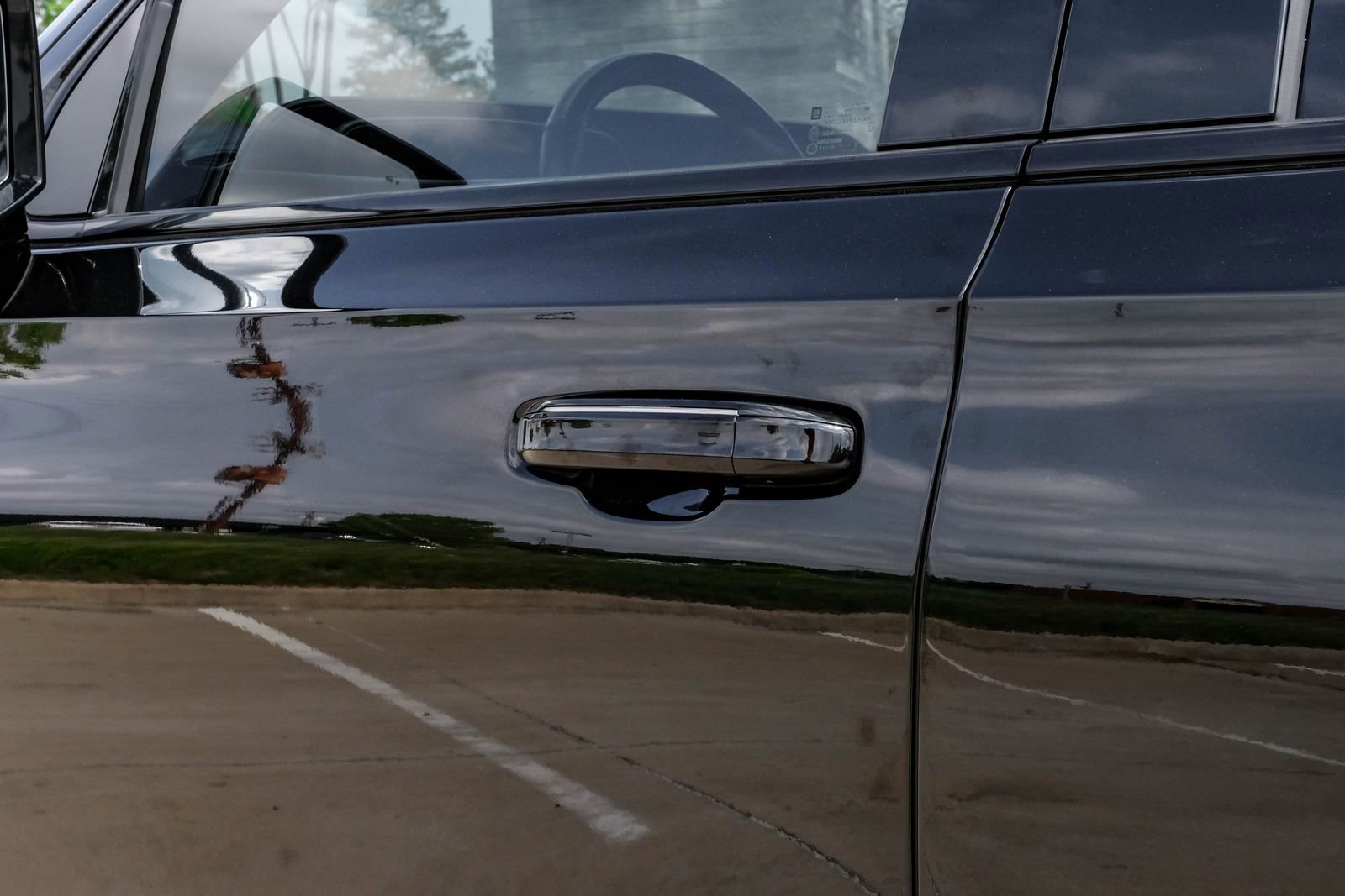 Used 2021 Cadillac Escalade Sport w/ Driver Assist Tech Package image 57