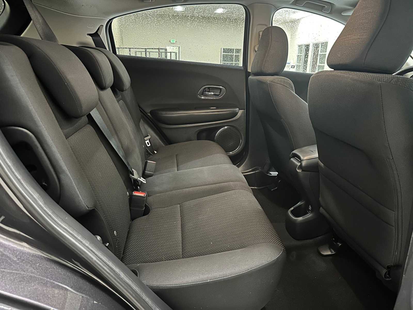 Used 2018 Honda HR-V EX image 25