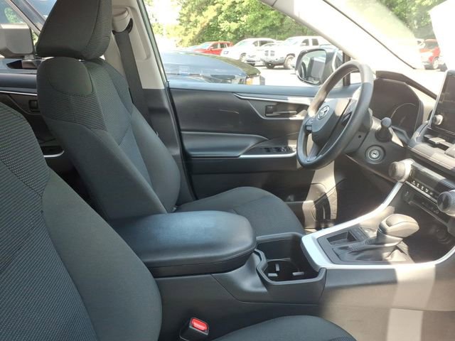 Used 2023 Toyota RAV4 LE FWD image 6