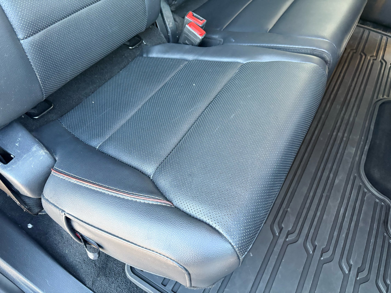 Used 2023 Ford F350 Lariat image 55