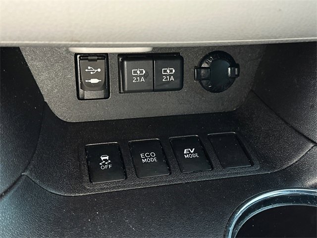 Used 2019 Toyota Highlander XLE image 30