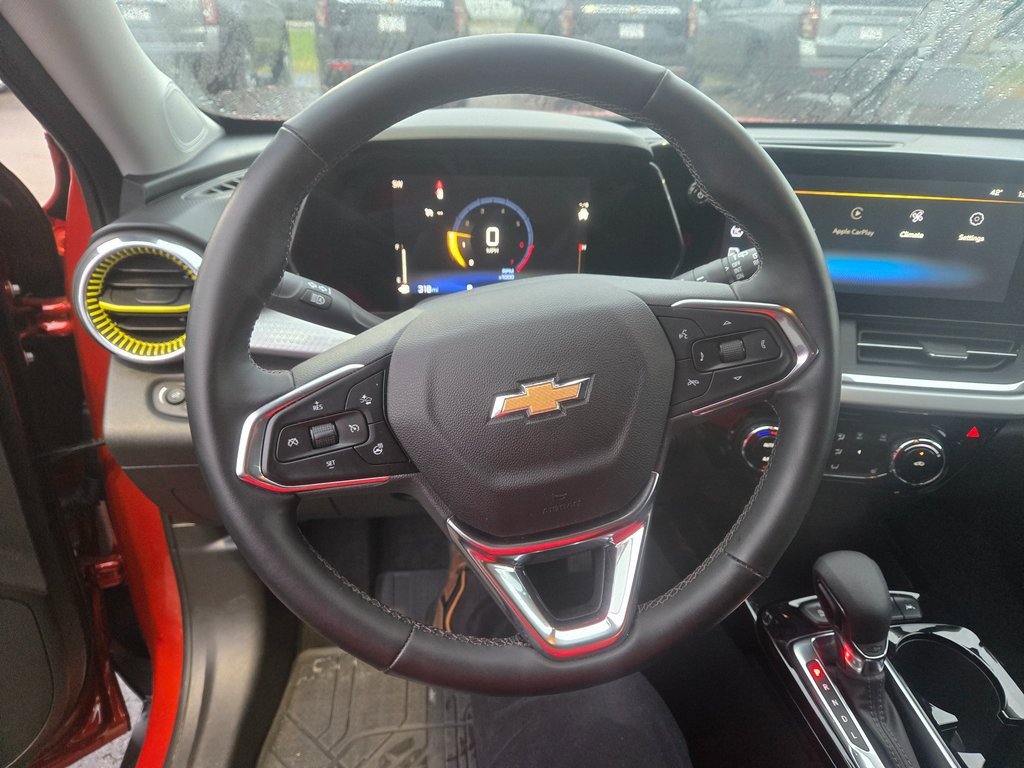 Used 2024 Chevrolet Trax LT w/ Driver Confidence Package image 10