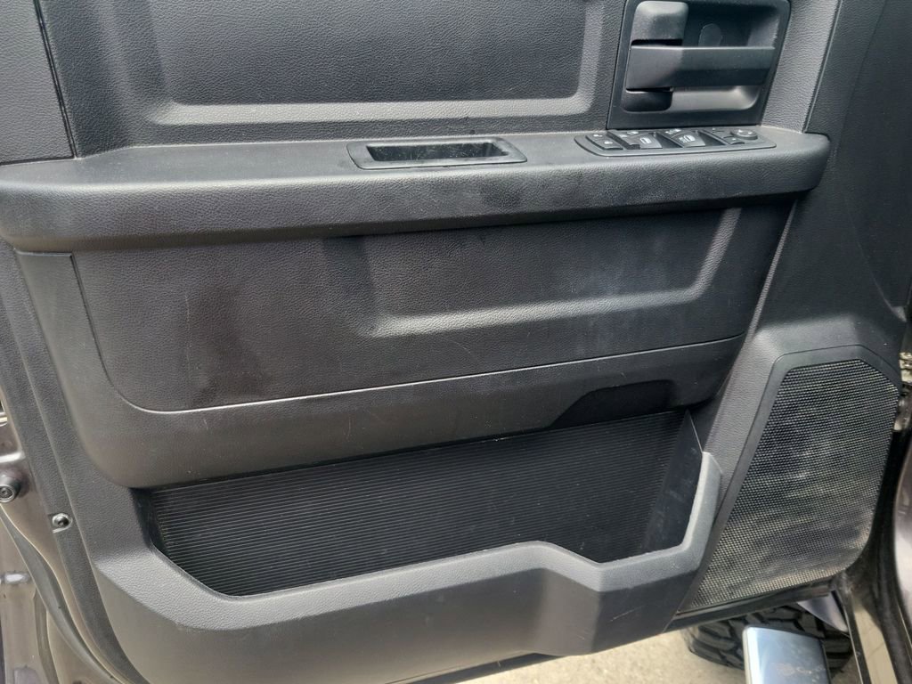 Used 2017 RAM 2500 Tradesman w/ Popular Equipment Group AWD/4WD image 13