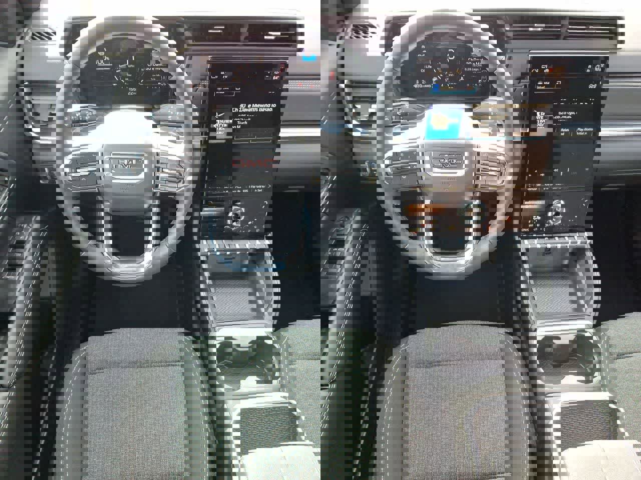 Used 2026 GMC Terrain Elevation image 27