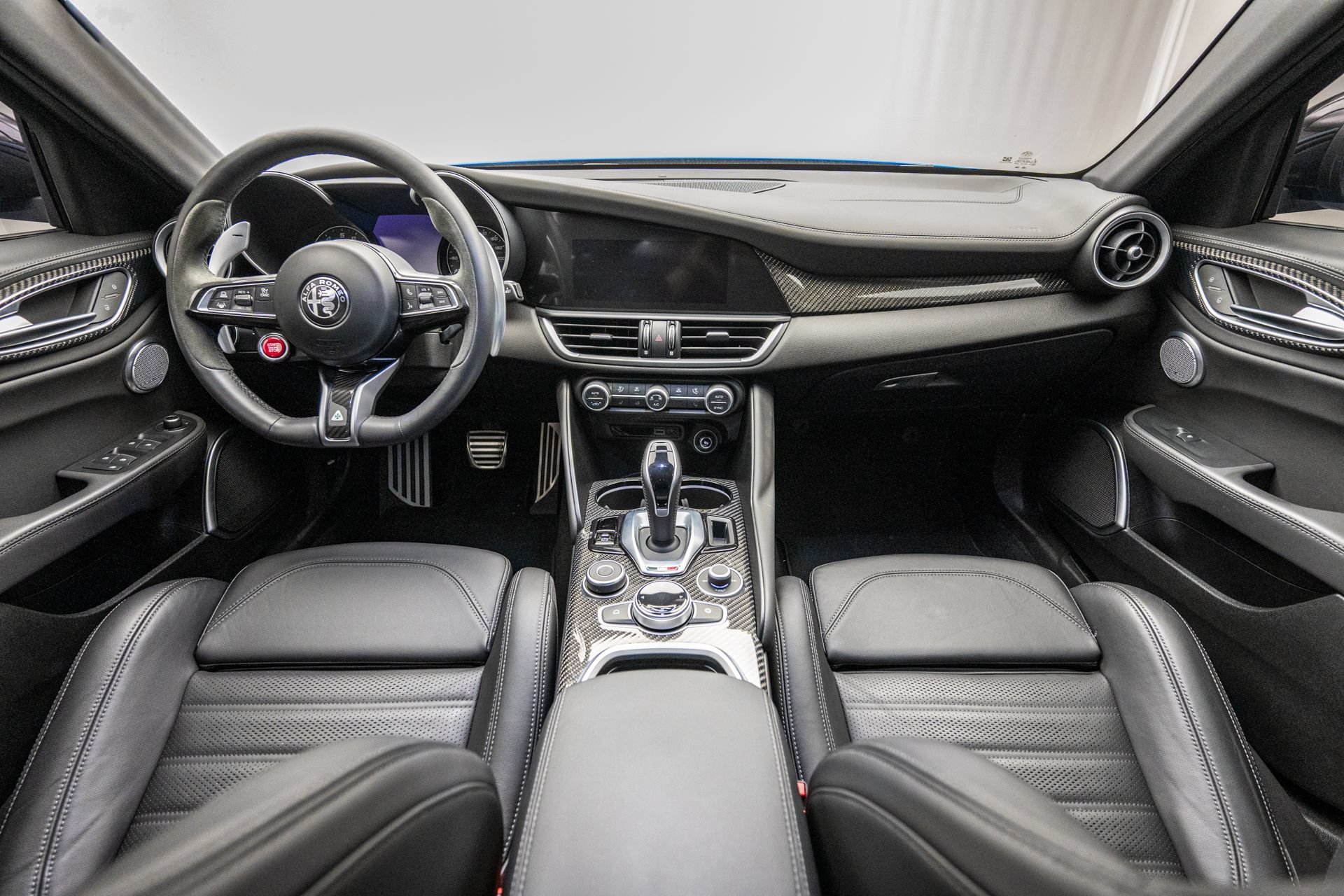 Used 2023 Alfa Romeo Giulia Quadrifoglio w/ Active Assist Plus Package RWD image 8