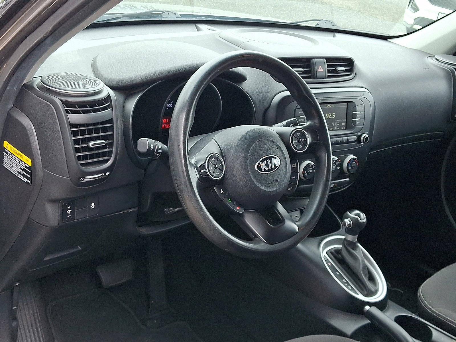 Used 2018 Kia Soul image 16