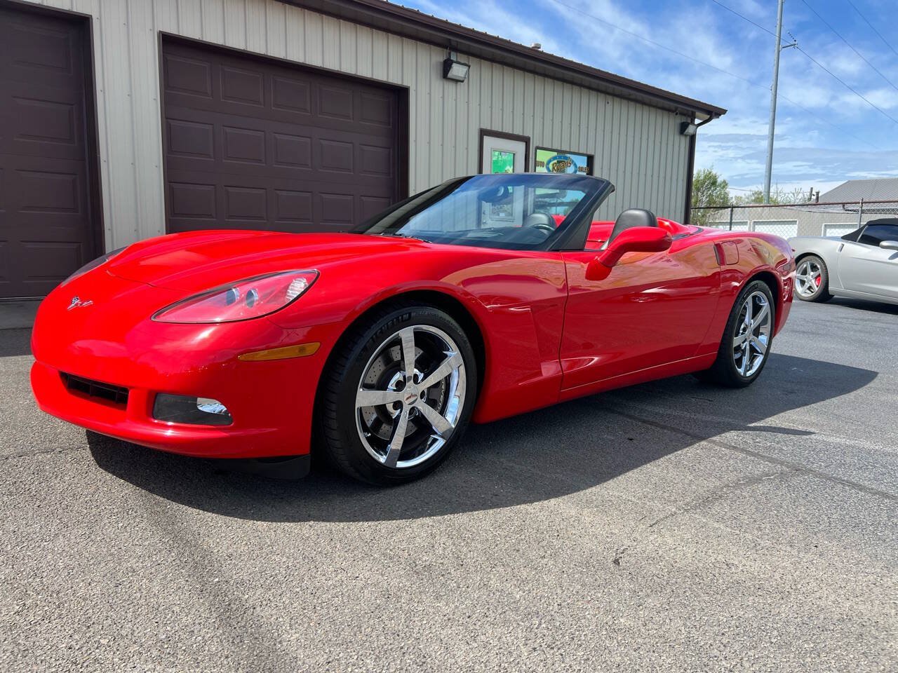 Used 2010 Chevrolet Corvette Convertible w/ Preferred Equipment Group RWD image 1