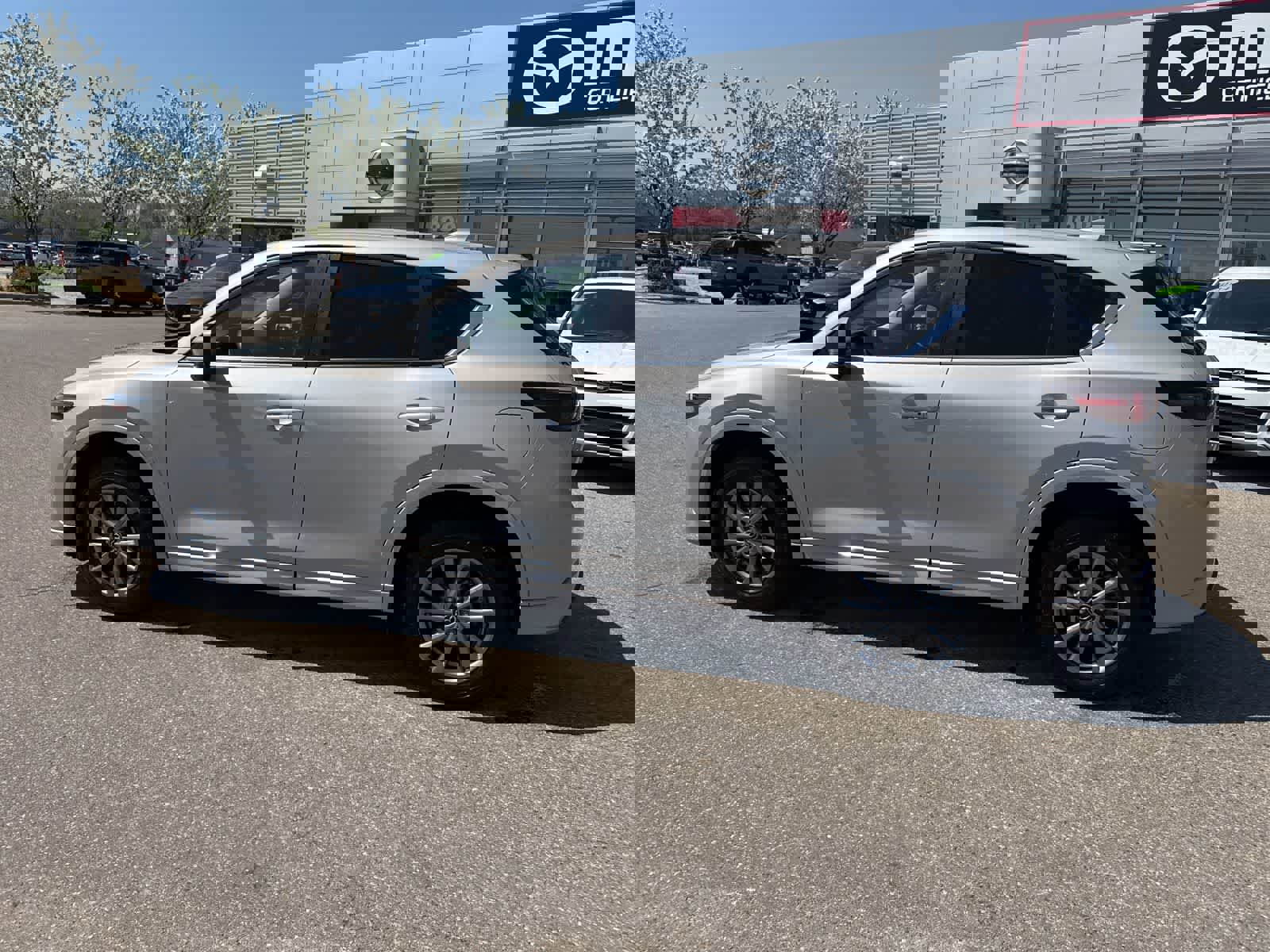 Used 2024 MAZDA CX-5 AWD 2.5 S w/ Preferred Package image 8