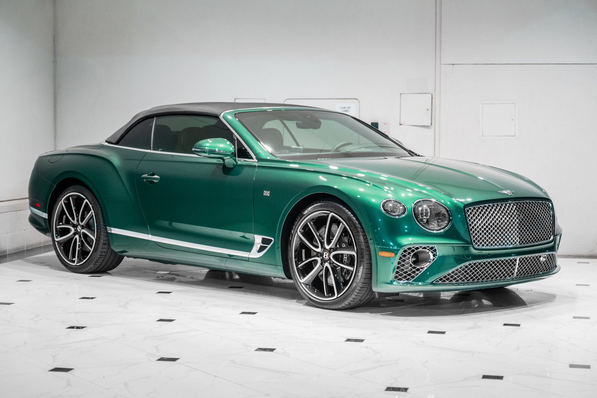 Used 2020 Bentley Continental GT w/ First Edition Specification AWD/4WD image 12