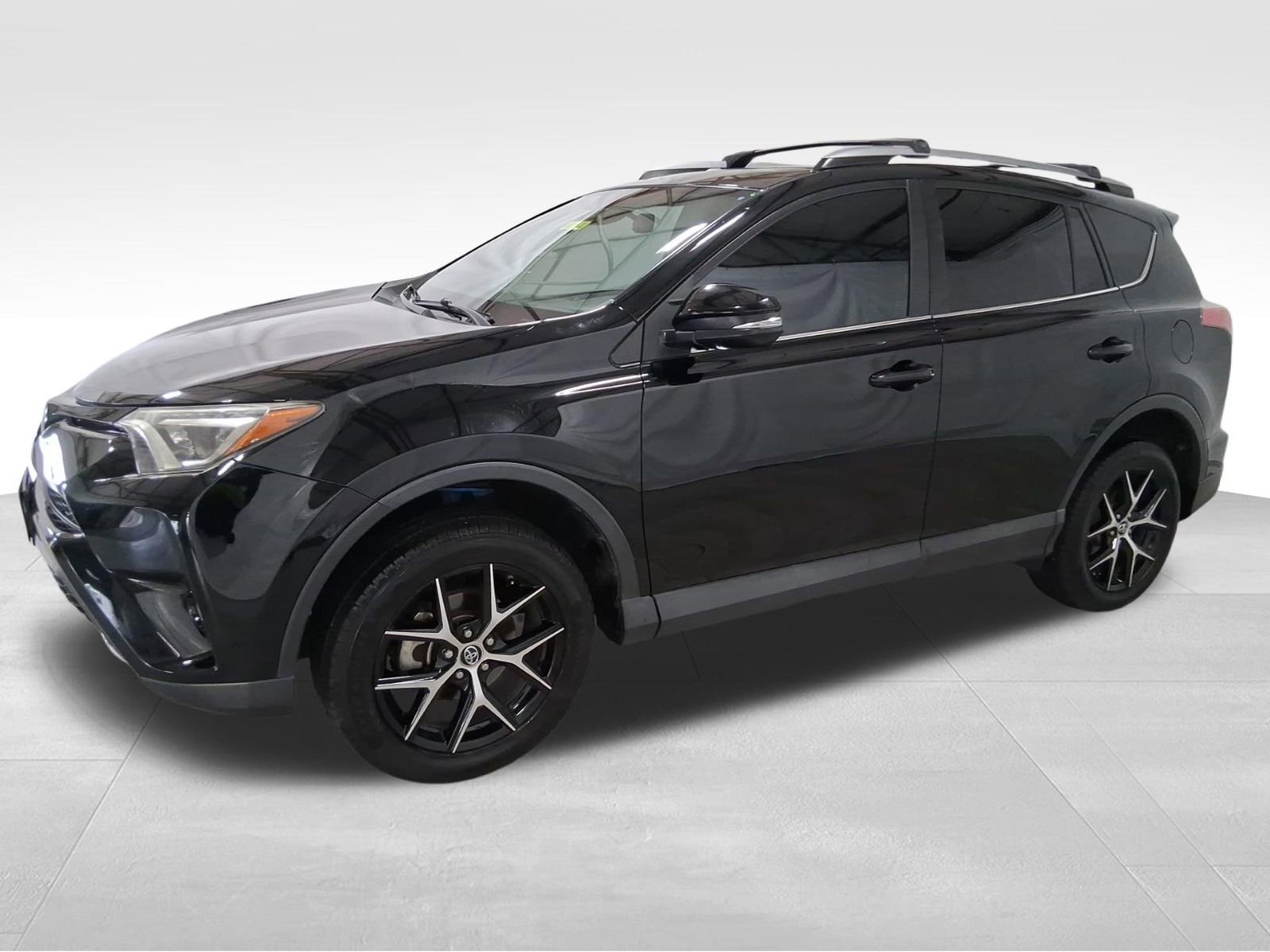 Used 2017 Toyota RAV4 SE