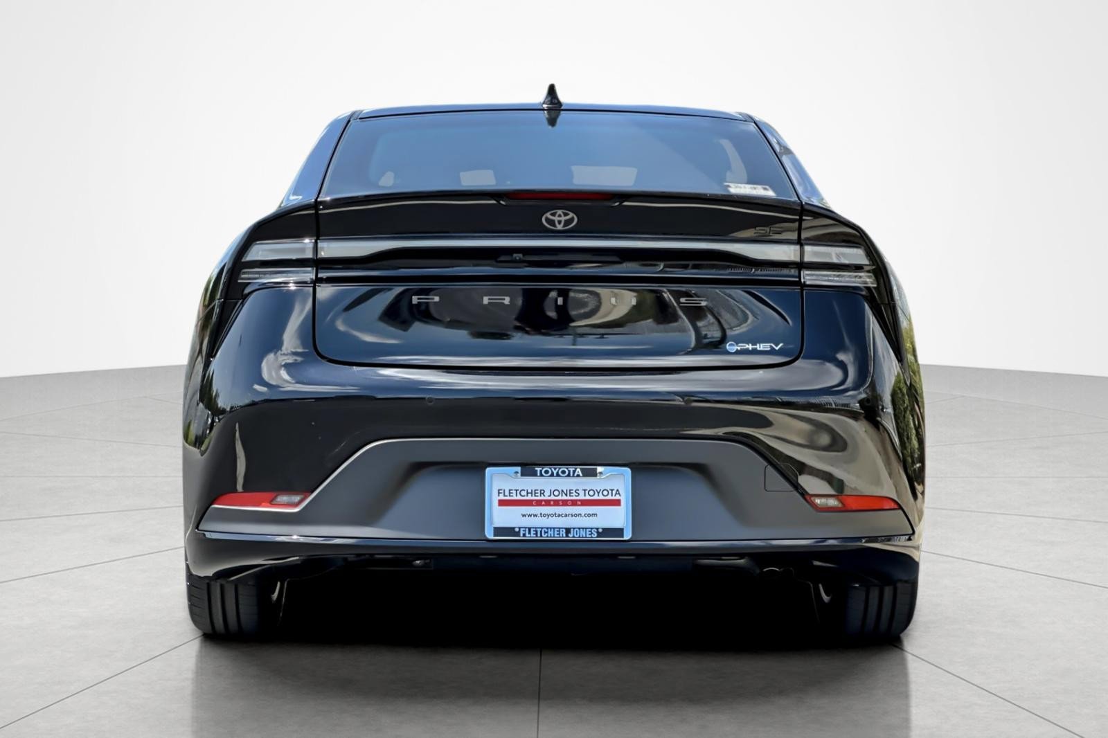 New 2026 Toyota Prius Plug-In Hybrid image 4