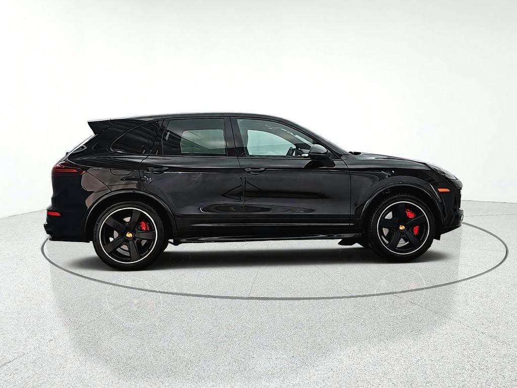 Used 2016 Porsche Cayenne GTS AWD/4WD image 7