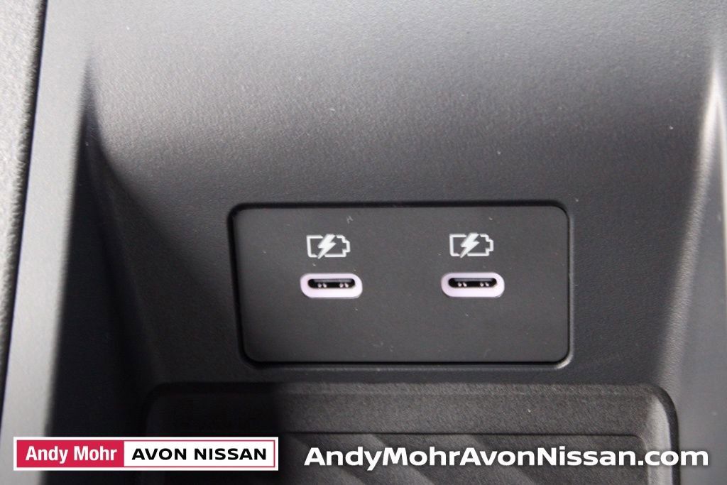 New 2026 Nissan Armada SL w/ Captain's Chari Seat Package image 18