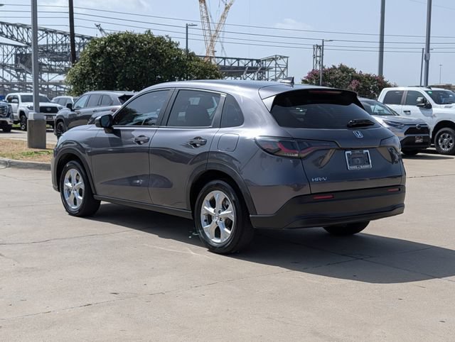 Used 2023 Honda HR-V LX image 8