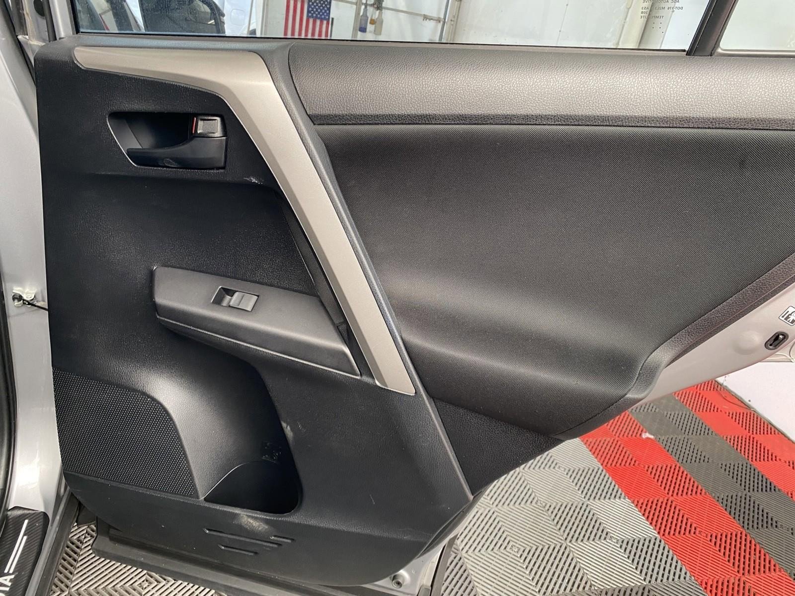 Used 2017 Toyota RAV4 LE w/ All Weather Liner Package AWD/4WD image 10