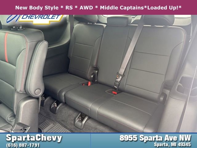Used 2024 Chevrolet Traverse RS image 27