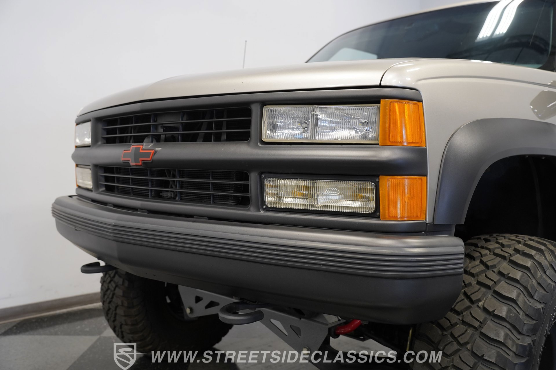 Used 1999 Chevrolet Tahoe 4WD 2-Door w/ Preferred Equipment Group image 25
