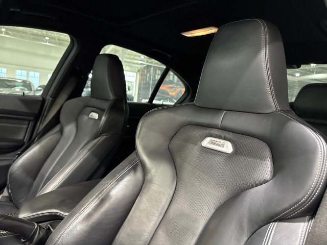 Used 2015 BMW M3 RWD image 43