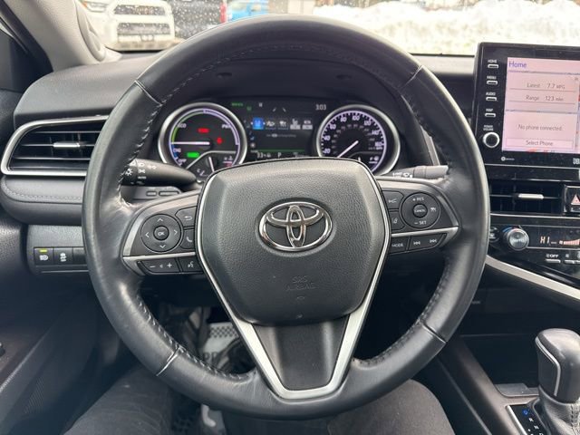 Used 2021 Toyota Camry XLE image 14