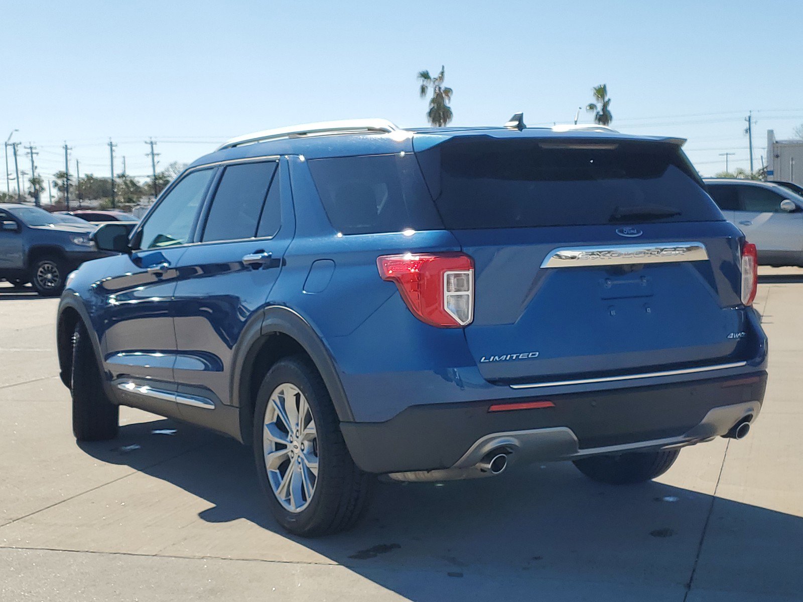 Used 2021 Ford Explorer Limited image 7