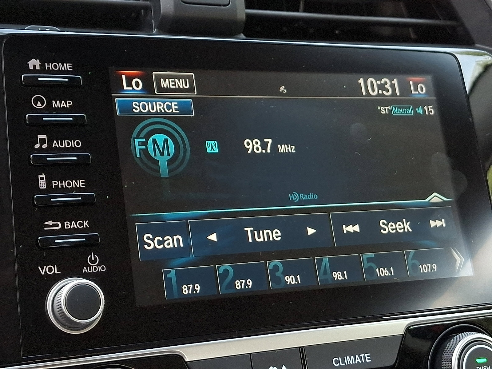 Used 2020 Honda Civic Touring image 17