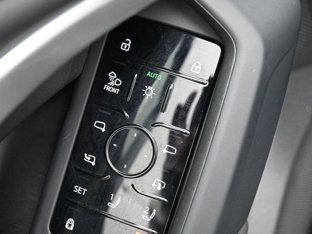 Certified 2025 Audi Q5 Premium Plus w/ Premium Plus image 12