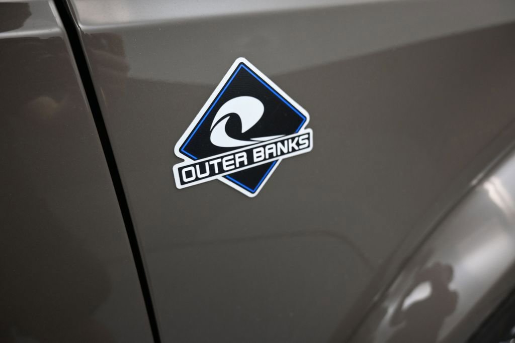 New 2026 Ford Bronco Outer Banks AWD/4WD image 24